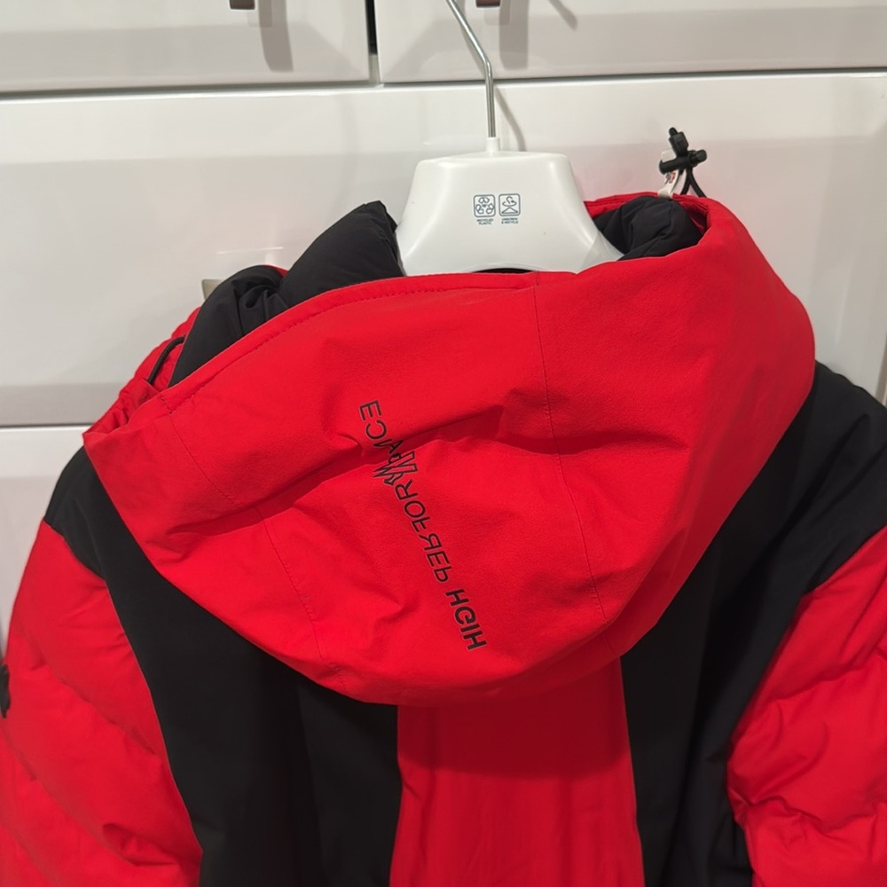 Moncler jacket - Picture 6 of 8